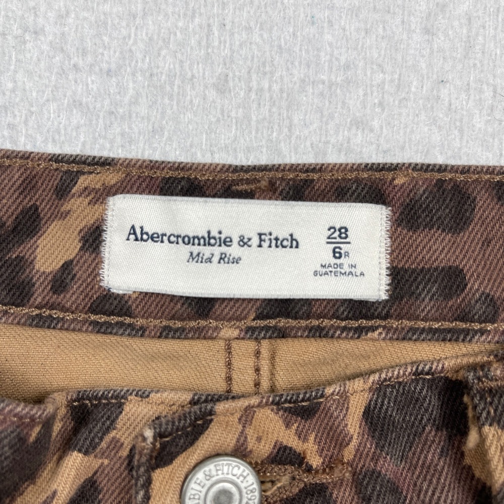 Abercrombie & Fitch Leopard Print Jeans Womens 28 Brown Mid Rise Straight Leg - Picture 3 of 10